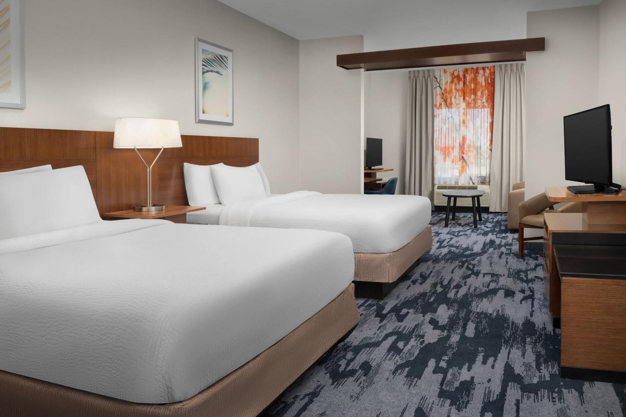 Fairfield Inn & Suites By Marriott Panama City Beach Upper Grand Lagoon Bagian luar foto
