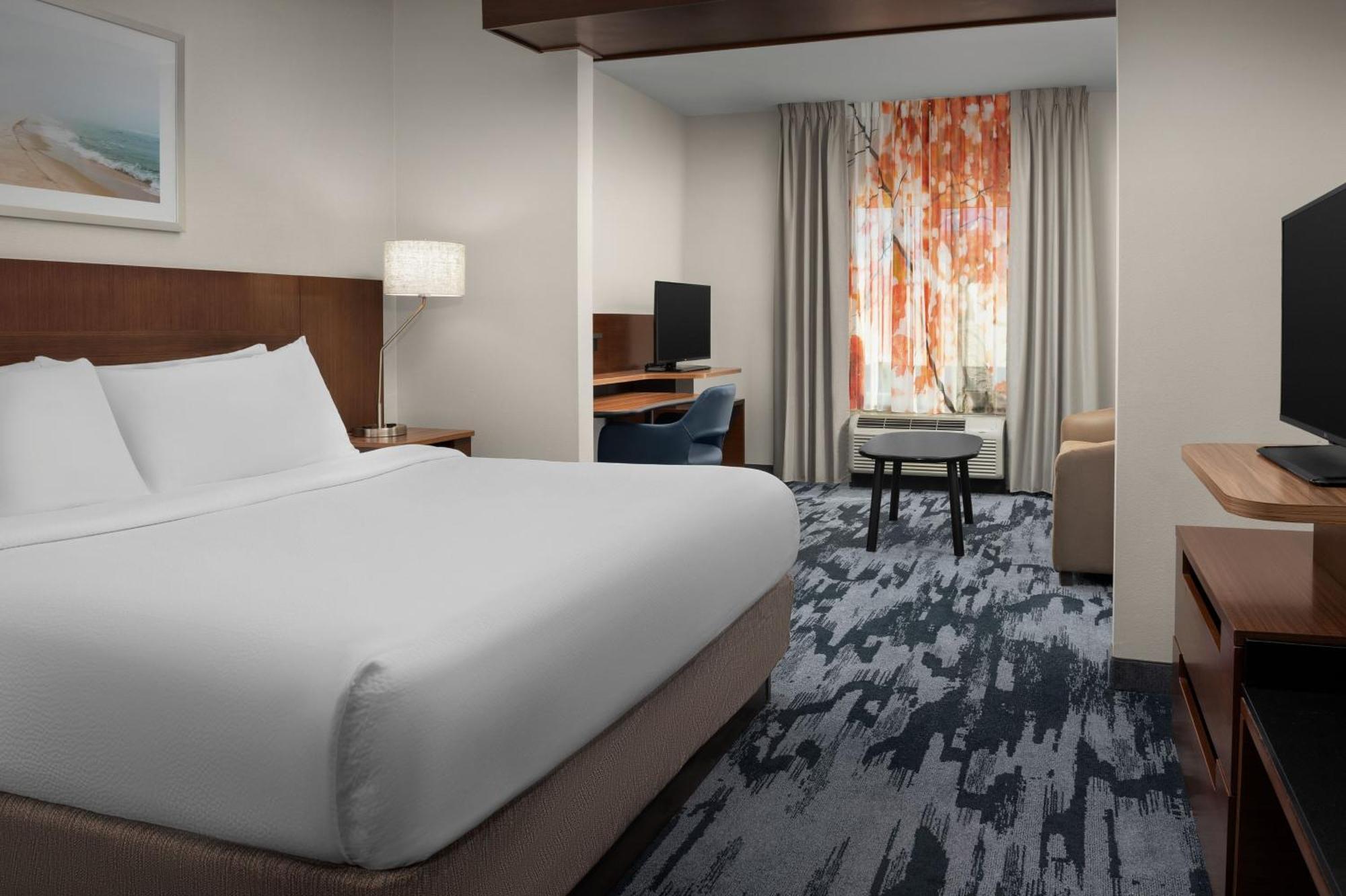 Fairfield Inn & Suites By Marriott Panama City Beach Upper Grand Lagoon Bagian luar foto