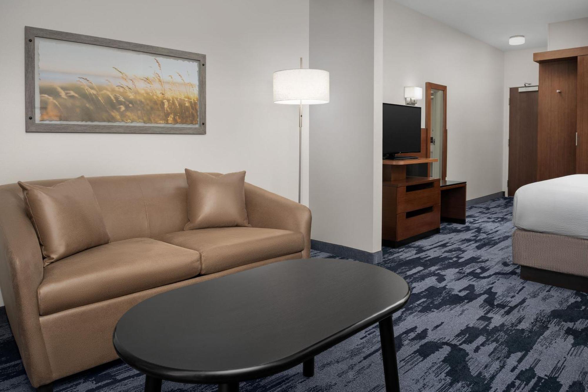 Fairfield Inn & Suites By Marriott Panama City Beach Upper Grand Lagoon Bagian luar foto